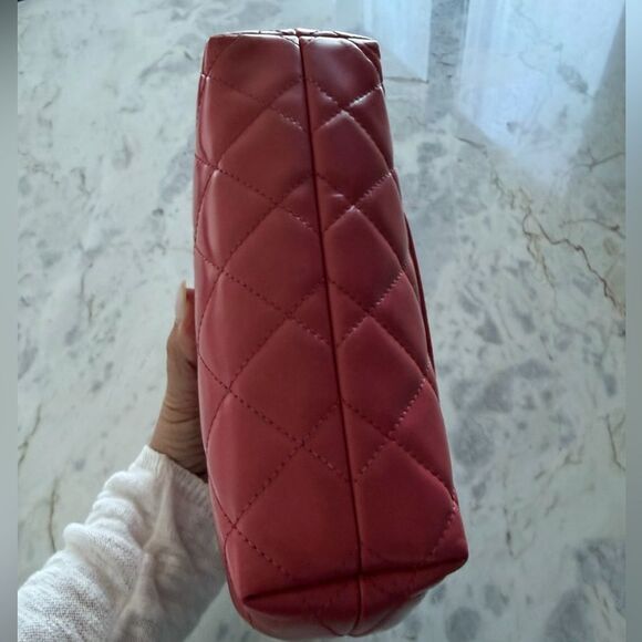 CHANEL Coco Shine Accordion Flap Bag - Picture 8 of 17